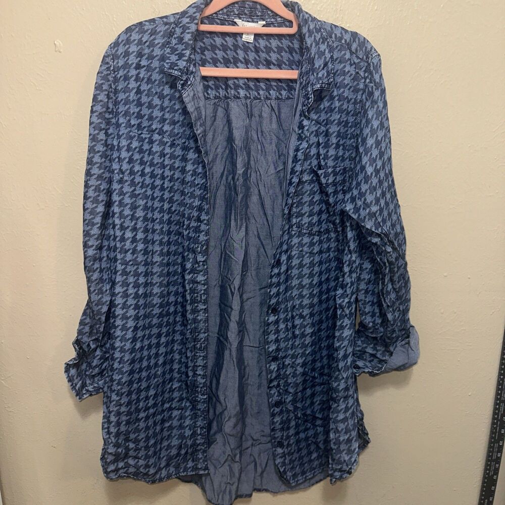 EST 1946 Women’s Button Down Blouse Large Blue Houndstooth Cotton Lightweight
